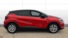 Renault Captur 1.3 TCE 140 Iconic 5dr Petrol Hatchback
